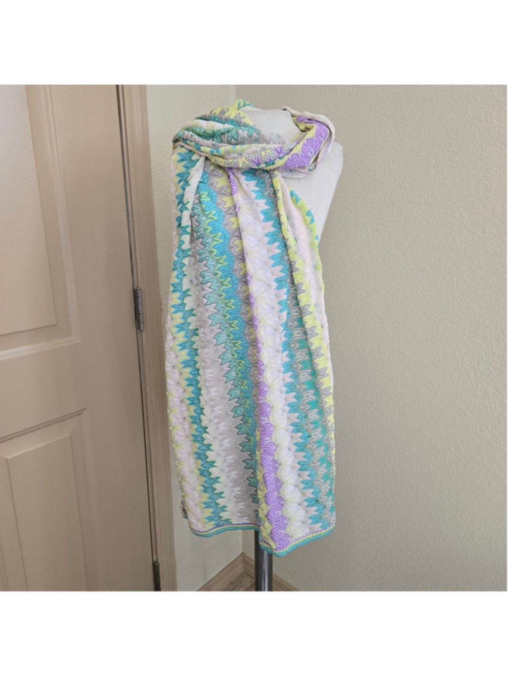 Women's Missoni Scarf One Size Multi-color Zigzag Knit Wrap pastel